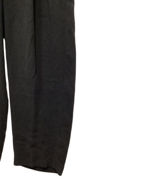 6(ROKU) BEAUTY&YOUTH（ロク ビューティーアンドユース）6(ROKU) BEAUTY&YOUTH (ロク ビューティーアンドユース) GEORGETTE TUCK PANTS/タックパンツ ブラック サイズ:36の古着・服飾アイテム