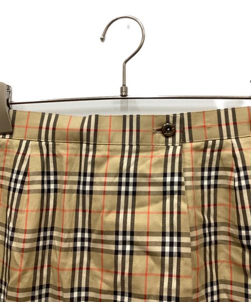 Burberry's（バーバリー）Burberry's (バーバリー) チェックスカート ベージュ サイズ:9の古着・服飾アイテム