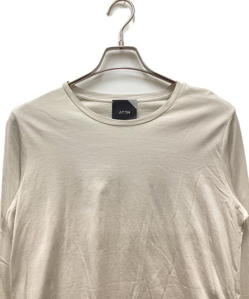 ATON（エイトン）ATON (エイトン) カットソー アイボリー サイズ:2の古着・服飾アイテム