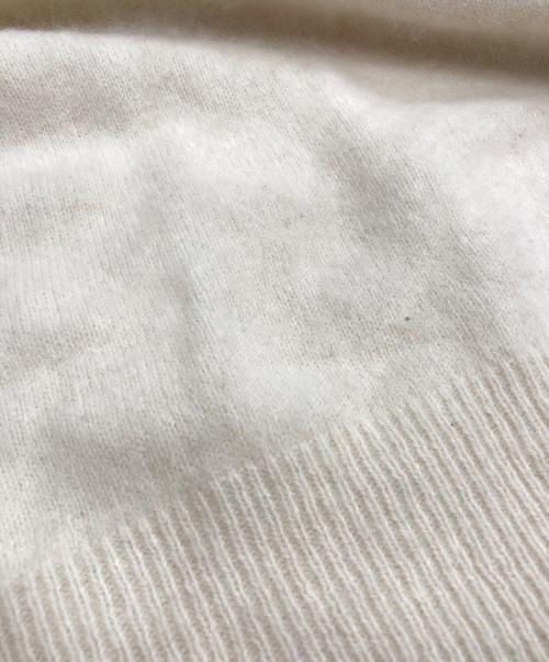 UNITED ARROWS（ユナイテッドアローズ）UNITED ARROWS (ユナイテッドアローズ) ファークルーネックニット アイボリー サイズ:FREEの古着・服飾アイテム