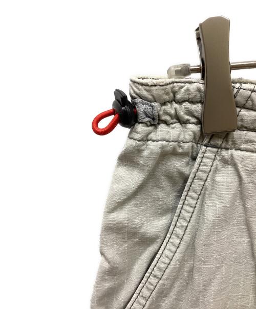 stussy（ステューシー）stussy (ステューシー) リップストップハーフカーゴパンツ ベージュ サイズ:なしの古着・服飾アイテム