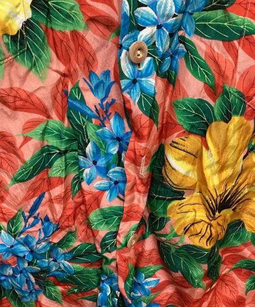 PALI HAWAIIAN STYLE（パリ・ハワイアン・スタイル）PALI HAWAIIAN STYLE (パリ・ハワイアン・スタイル) ヴィンテージシルクアロハシャツ レッド サイズ:Mの古着・服飾アイテム