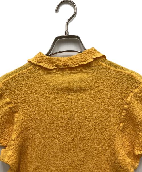 me ISSEY MIYAKE（ミーイッセイ ミヤケ）me ISSEY MIYAKE (ミーイッセイ ミヤケ) ポロシャツ イエロー サイズ:-の古着・服飾アイテム