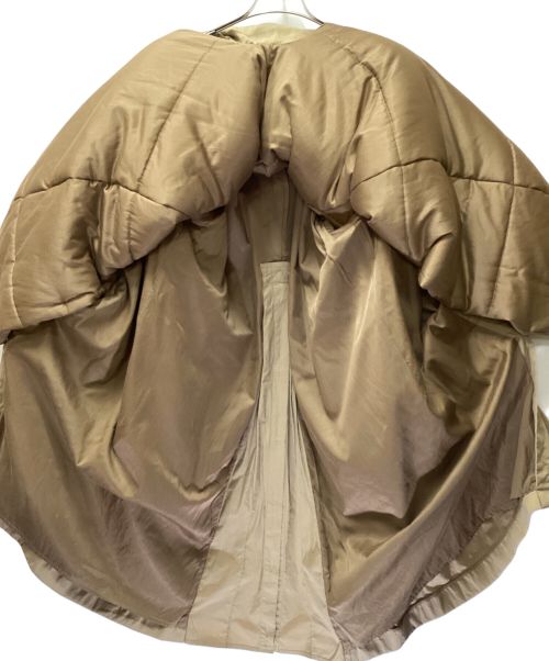 YAECA（ヤエカ）YAECA (ヤエカ) 中綿ライナー付ステンカラーコート ベージュ サイズ:Lの古着・服飾アイテム