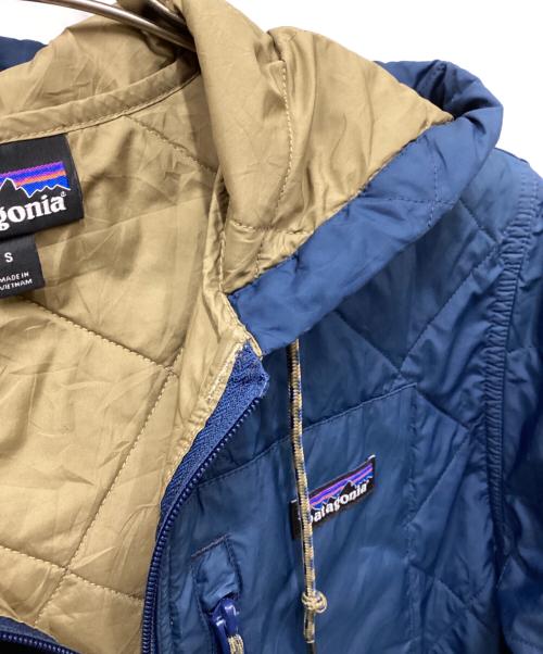Patagonia（パタゴニア）Patagonia (パタゴニア) Diamond Quilt Bomber Hoody/キルトボンバーフーディー ブルー サイズ:Sの古着・服飾アイテム
