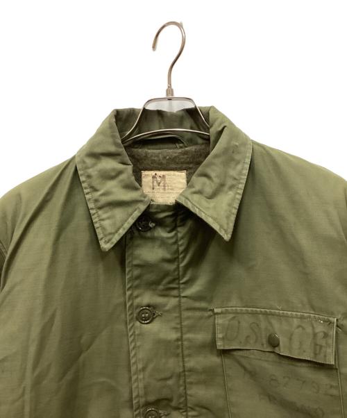 US ARMY（ユーエスアーミー）US ARMY (ユーエスアーミー) A-2デッキジャケット オリーブ サイズ:Mの古着・服飾アイテム