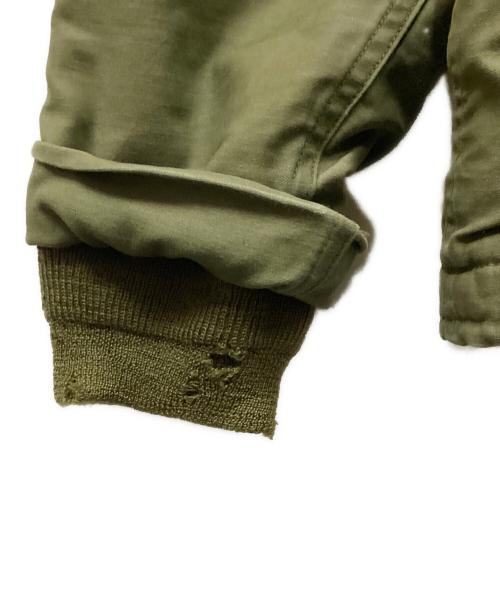 US ARMY（ユーエスアーミー）US ARMY (ユーエスアーミー) A-2デッキジャケット オリーブ サイズ:Mの古着・服飾アイテム