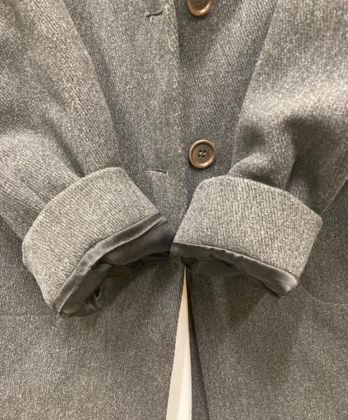 MIU MIU（ミュウミュウ）MIU MIU (ミュウミュウ) バックスリット2Bジャケット グレー サイズ:38の古着・服飾アイテム