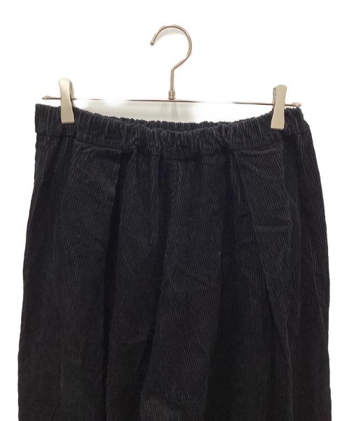 mizuiro-ind（ミズイロインド）mizuiro-ind (ミズイロインド) コーデュロイワイドパンツ ブラック サイズ:FREEの古着・服飾アイテム