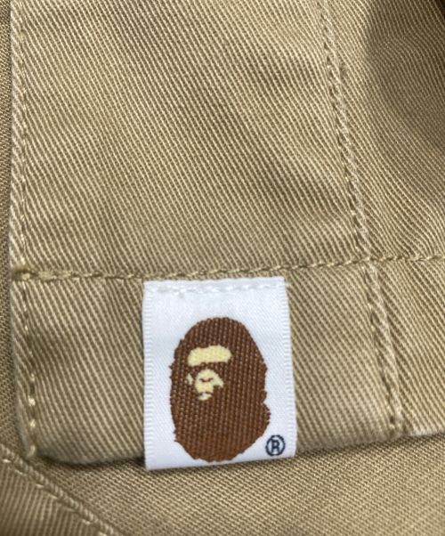 BAPE BY A BATHING APE（ベイプバイアベイシングエイプ）BAPE BY A BATHING APE (ベイプバイアベイシングエイプ) シャークフーデッドジャケット ベージュ サイズ:Mの古着・服飾アイテム