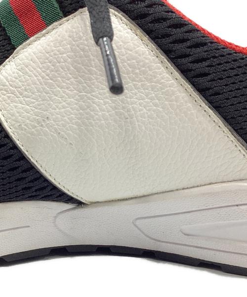 GUCCI（グッチ）GUCCI (グッチ) ローカットスニーカー ブラック サイズ:UK9の古着・服飾アイテム