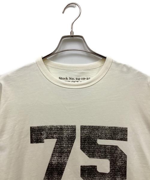 NIGEL CABOURN（ナイジェルケーボン）NIGEL CABOURN (ナイジェルケーボン) BIOGRAPHY BOOK TEE/バイオグラフィーブックティー アイボリー サイズ:48の古着・服飾アイテム