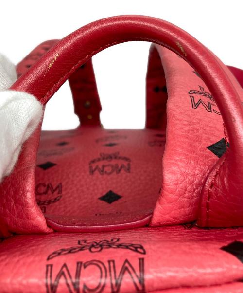 MCM（エムシーエム）MCM (エムシーエム) サイドスタッズバックパック ピンクの古着・服飾アイテム