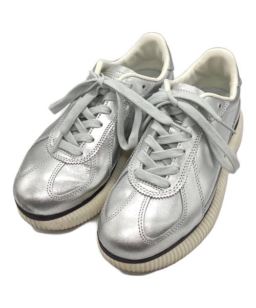 Onitsuka Tiger（オニツカタイガー）Onitsuka Tiger (オニツカタイガー) DELECITY シルバー サイズ:23.5の古着・服飾アイテム