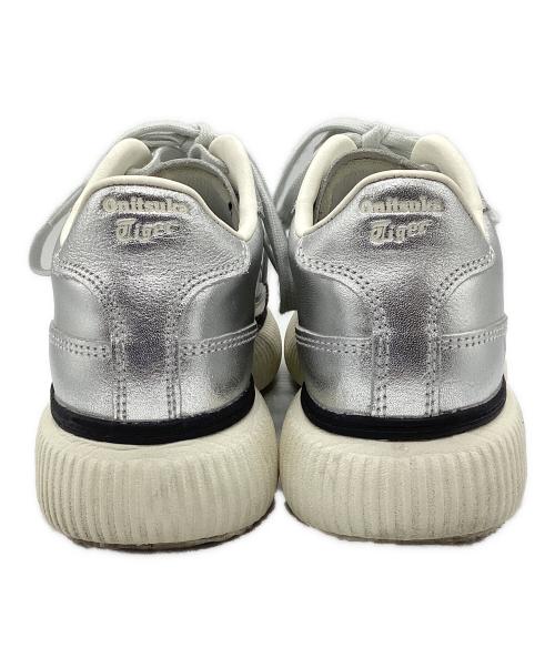 Onitsuka Tiger（オニツカタイガー）Onitsuka Tiger (オニツカタイガー) DELECITY シルバー サイズ:23.5の古着・服飾アイテム