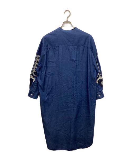 ne quittez pas（ヌキテパ）ne quittez pas (ヌキテパ) 刺繍シャツワンピース インディゴ サイズ:Freeの古着・服飾アイテム