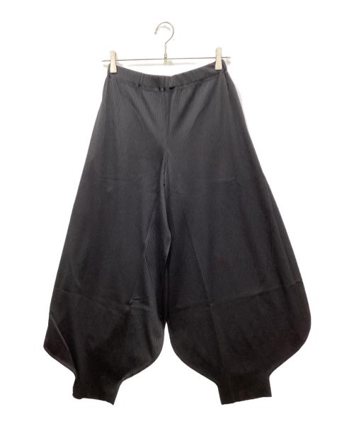 PLEATS PLEASE（プリーツプリーズ）PLEATS PLEASE (プリーツプリーズ) A-POC BOTTOMS Wide-Leg ボンタン型変形パンツ ブラック サイズ:ーの古着・服飾アイテム