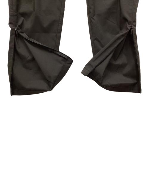 PLEATS PLEASE（プリーツプリーズ）PLEATS PLEASE (プリーツプリーズ) サイドスリットパンツ ブラック サイズ:3の古着・服飾アイテム