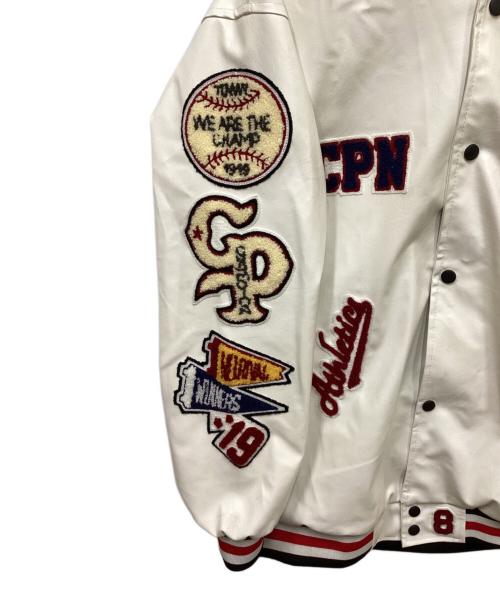 BOLINI BOLINI（ボリーニ ボリーニ）BOLINI BOLINI (ボリーニ ボリーニ) パッチブルゾン ホワイト サイズ:50の古着・服飾アイテム