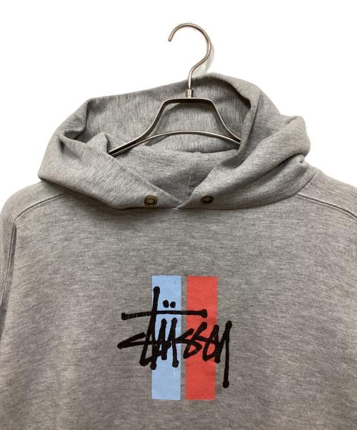 stussy（ステューシー）stussy (ステューシー) プリントパーカー グレー サイズ:Mの古着・服飾アイテム