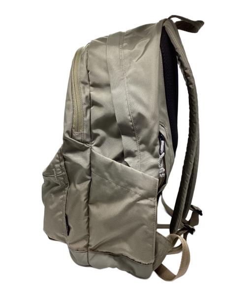 Karrimor（カリマー）Karrimor (カリマー) DAYPACK BritishGreige 25L/デイパック　ブリティッシュグレージュ グレーの古着・服飾アイテム