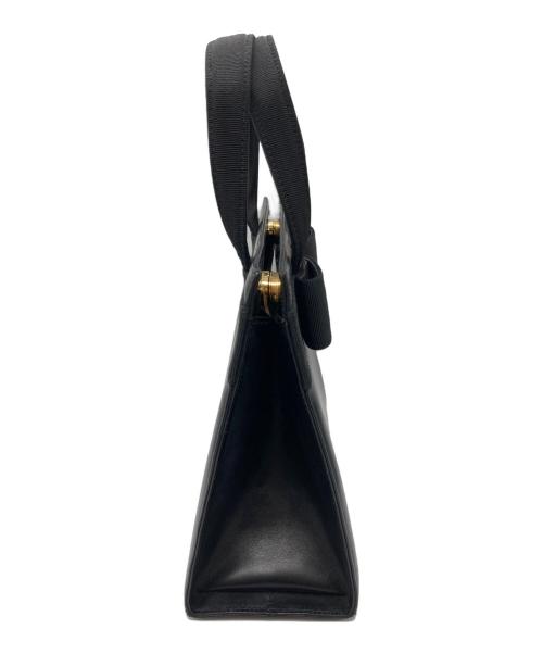 Salvatore Ferragamo（サルヴァトーレ フェラガモ）Salvatore Ferragamo (サルヴァトーレ フェラガモ) ヴァラリボンハンドバッグ ブラックの古着・服飾アイテム