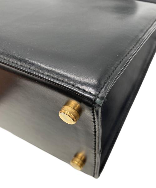 Salvatore Ferragamo（サルヴァトーレ フェラガモ）Salvatore Ferragamo (サルヴァトーレ フェラガモ) ヴァラリボンハンドバッグ ブラックの古着・服飾アイテム