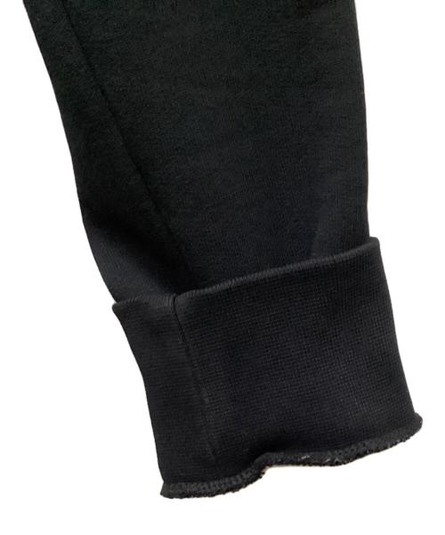 Maison Margiela（メゾンマルジェラ）Maison Margiela (メゾンマルジェラ) ロックモチーフパッチワークスウェットフーディ ブラック サイズ:44の古着・服飾アイテム