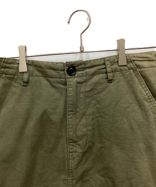 stussy（ステューシー）stussy (ステューシー) カーゴショートパンツ グリーン サイズ:32の古着・服飾アイテム