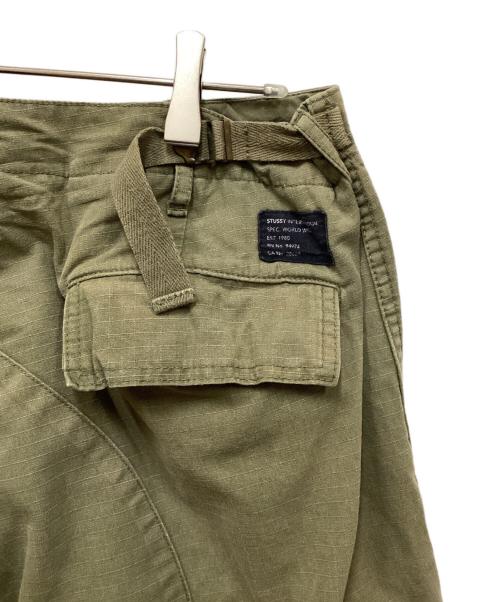 stussy（ステューシー）stussy (ステューシー) カーゴショートパンツ グリーン サイズ:32の古着・服飾アイテム