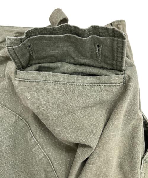 stussy（ステューシー）stussy (ステューシー) カーゴショートパンツ グリーン サイズ:32の古着・服飾アイテム