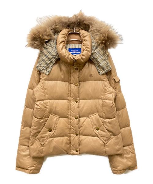 BURBERRY BLUE LABEL（バーバリーロンドンブルーレーベル）BURBERRY BLUE LABEL (バーバリーロンドンブルーレーベル) ラクーンファー裏ノバチェックダウンジャケット ベージュ サイズ:40の古着・服飾アイテム