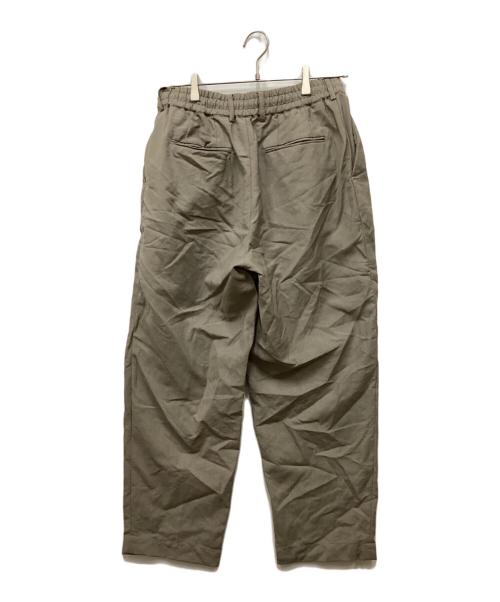 MARKA（マーカ）MARKA (マーカ) 3TUCK TAPERED FIT EASY WOOL MOHAIR TROPICAL/3タックテーパードパンツ オリーブ サイズ:2の古着・服飾アイテム