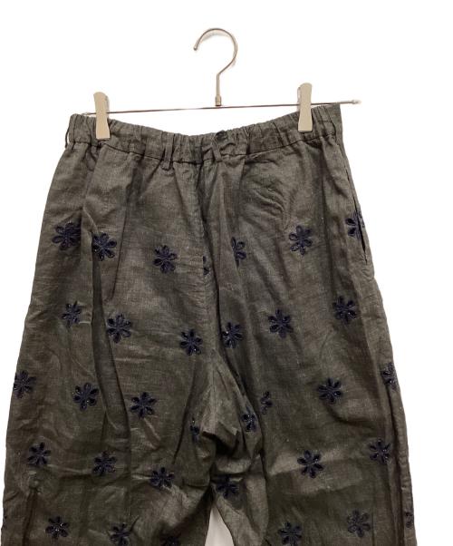 45rpm（45アールピーエム）45rpm (45アールピーエム) リネン混カッティングデザインパンツ グレー サイズ:3の古着・服飾アイテム