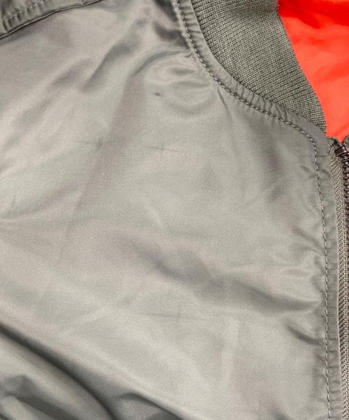 AVIREX（アヴィレックス）AVIREX (アヴィレックス) L-2B COMMERCIAL オリーブ サイズ:Mの古着・服飾アイテム