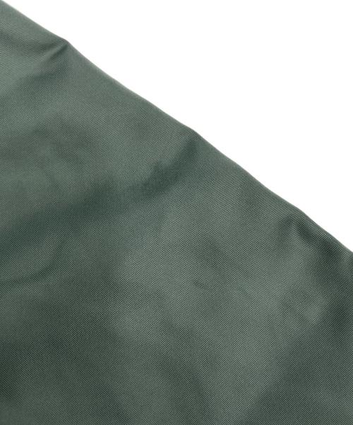 AVIREX（アヴィレックス）AVIREX (アヴィレックス) L-2B COMMERCIAL オリーブ サイズ:Mの古着・服飾アイテム