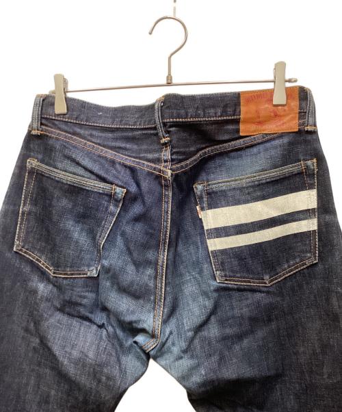 MOMOTARO JEANS（モモタロウジーンズ）MOMOTARO JEANS (桃太郎ジーンズ) デニムパンツ インディゴ サイズ:w33の古着・服飾アイテム