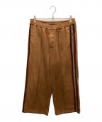 SASQUATCHfabrix.サスクワッチファブリックス）の古着「FAUX SUEDE FLARE SILHOUETTE TRACK PANTS/フェイクスウェードフレアシルエットトラックパンツ」｜ブラウン