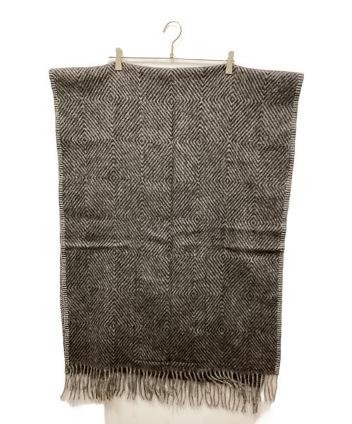 LAPUAN KANKURIT（ラプアンカンクリ）LAPUAN KANKURIT (ラプアンカンクリ) ストール グレー 未使用品の古着・服飾アイテム