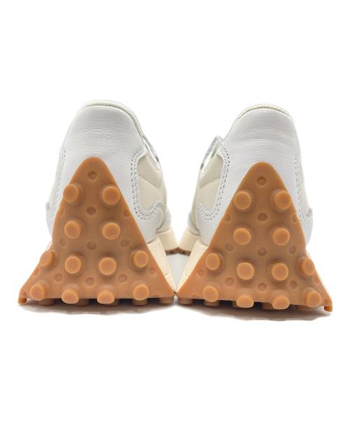 NEW BALANCE（ニューバランス）NEW BALANCE (ニューバランス) WS327LAスニーカー ホワイト サイズ:24.5cm 未使用品の古着・服飾アイテム