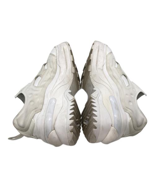 REEBOK（リーボック）REEBOK (リーボック) Maison Margiela (メゾンマルジェラ) Tabi×INSTAPUMPChunky/タビ インスタポンプフューリー オックスフォードスニーカー ホワイト サイズ:26.5の古着・服飾アイテム