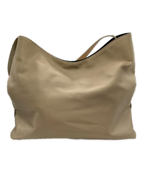 GIVENCHY（ジバンシィ）GIVENCHY (ジバンシィ) 4Gロゴナイロンショルダーバッグ ベージュの古着・服飾アイテム