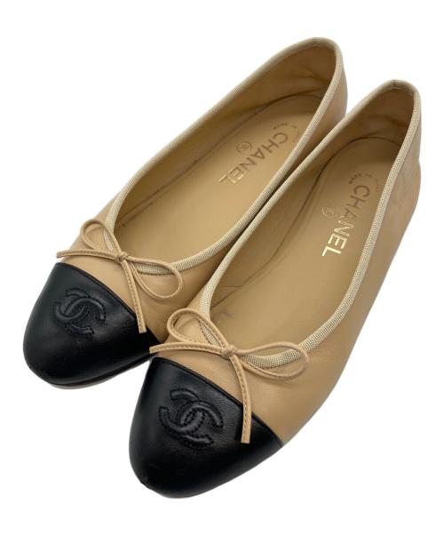 CHANEL（シャネル）CHANEL (シャネル) ココマーク2トーンパンプス ベージュ サイズ:37.5の古着・服飾アイテム