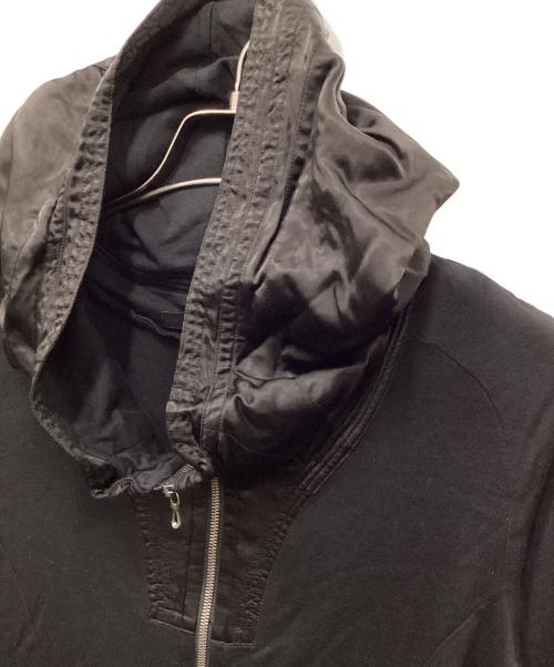 MA JULIUS（エムエイユリウス）MA JULIUS (エムエイユリウス) COTTON RAYON SWEAT/立体裁断切替スウェットパーカー ブラック サイズ:1の古着・服飾アイテム