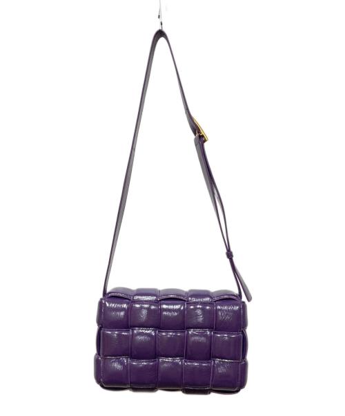 BOTTEGA VENETA（ボッテガベネタ）BOTTEGA VENETA (ボッテガベネタ) PADDED CASSETTE SHOLDER BAG パープルの古着・服飾アイテム