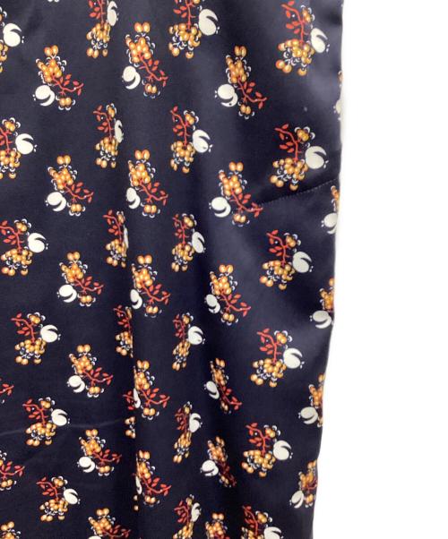 SOULEIADO（ソレイアード）SOULEIADO (ソレイアード) プリントエプロン キャミソールワンピース ネイビー サイズ:Sの古着・服飾アイテム