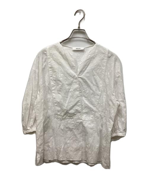 ebure（エブール）ebure (エブール) ピグメントフラワープリントパフスリーブブラウス ホワイト サイズ:36の古着・服飾アイテム