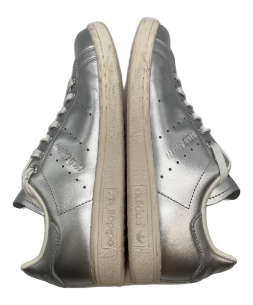 adidas（アディダス）adidas (アディダス) STANSMITH/スタンスミス シルバー サイズ:23.5の古着・服飾アイテム