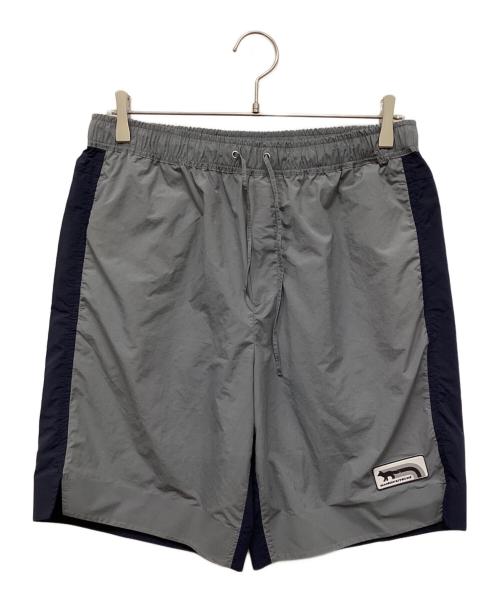 maison kitsune（メゾンキツネ）maison kitsune (メゾンキツネ) Technical Shorts/タクティカルショーツ グレー サイズ:Lの古着・服飾アイテム