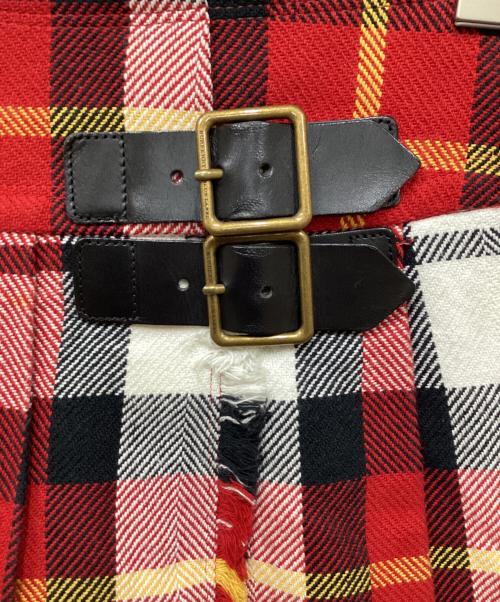 BURBERRY BLUE LABEL（バーバリーロンドンブルーレーベル）BURBERRY BLUE LABEL (バーバリーロンドンブルーレーベル) ベルトデザインキュロット レッド サイズ:36の古着・服飾アイテム